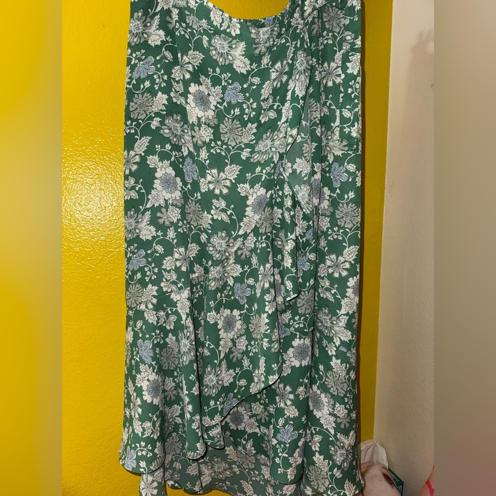 Max Studio Asymmetrical Green Floral Skirt